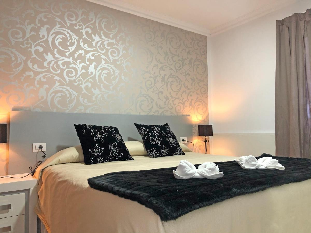 אקנטילדו דה לוס גיגנטס Suites Los Gigantes By Apartamentos Estrella Del Norte מראה חיצוני תמונה